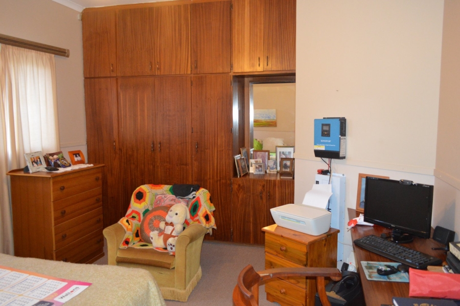 4 Bedroom Property for Sale in La Hoff North West